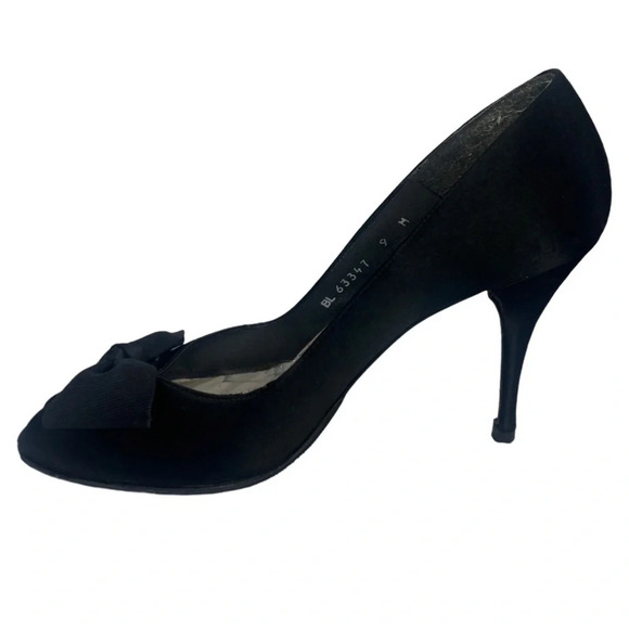 Stuart Weitzman Satin Open  Peep Toe High Heels Bow Accents | Black | Siz… - Picture 11 of 16